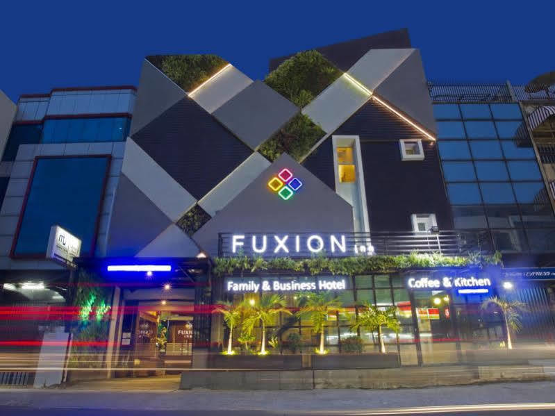Fuxion Inn Jakarta Exterior photo